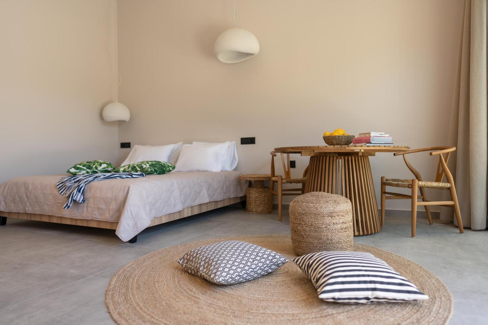 Afesou Suites Ялисос Стая снимка