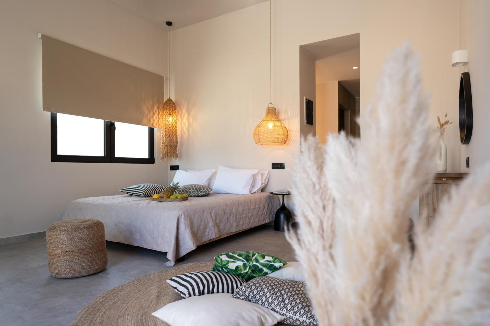 Afesou Suites Ялисос Стая снимка