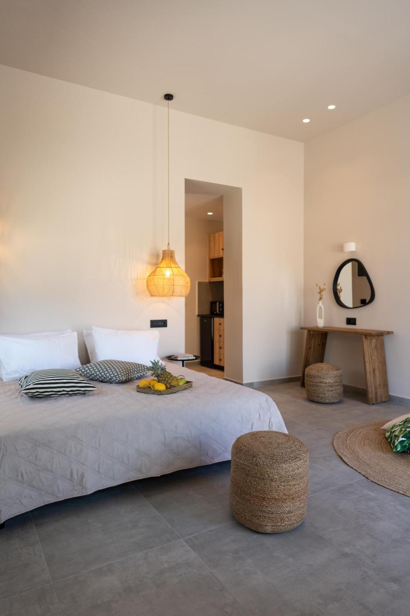 Afesou Suites Ялисос Стая снимка