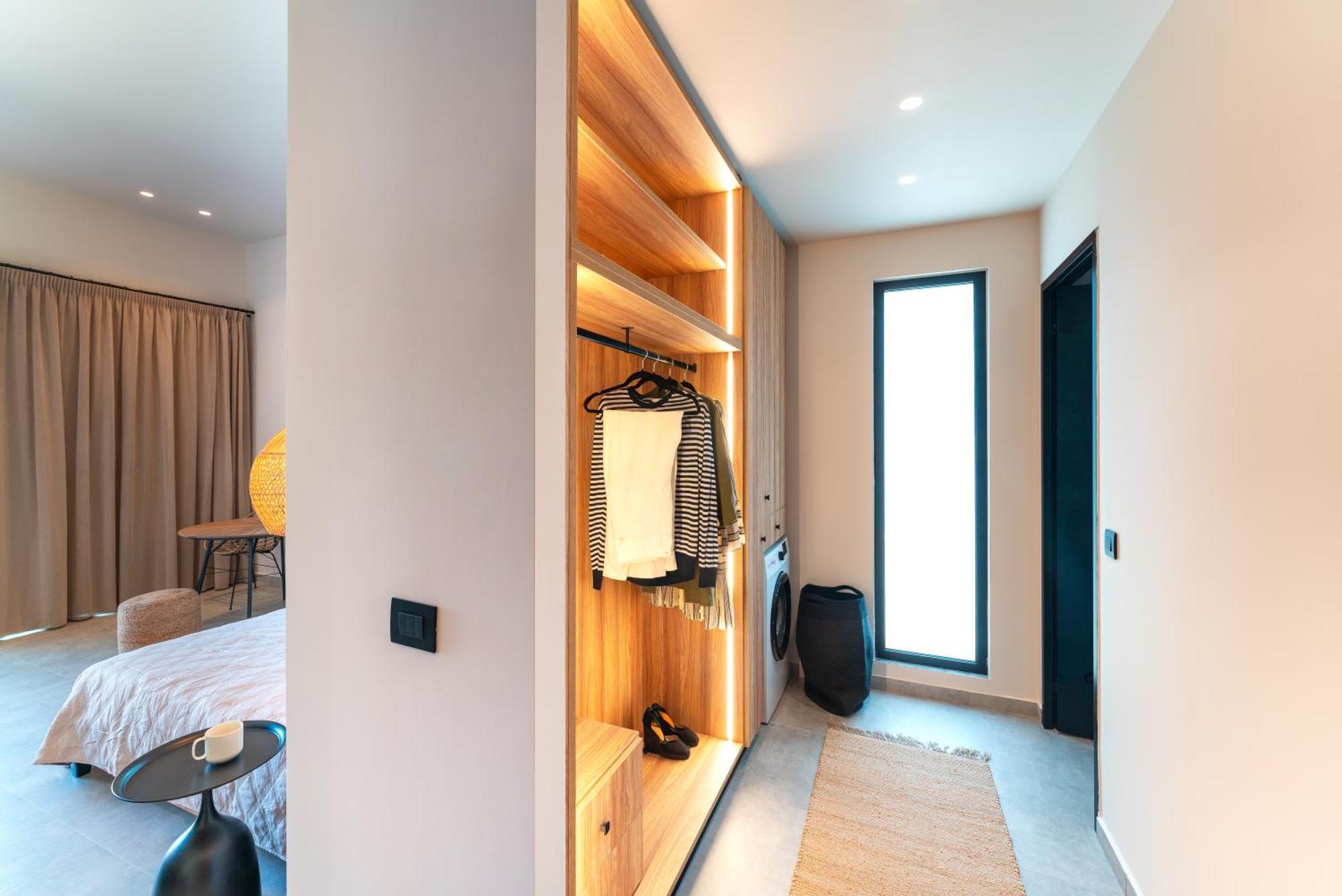 Afesou Suites Ялисос Екстериор снимка