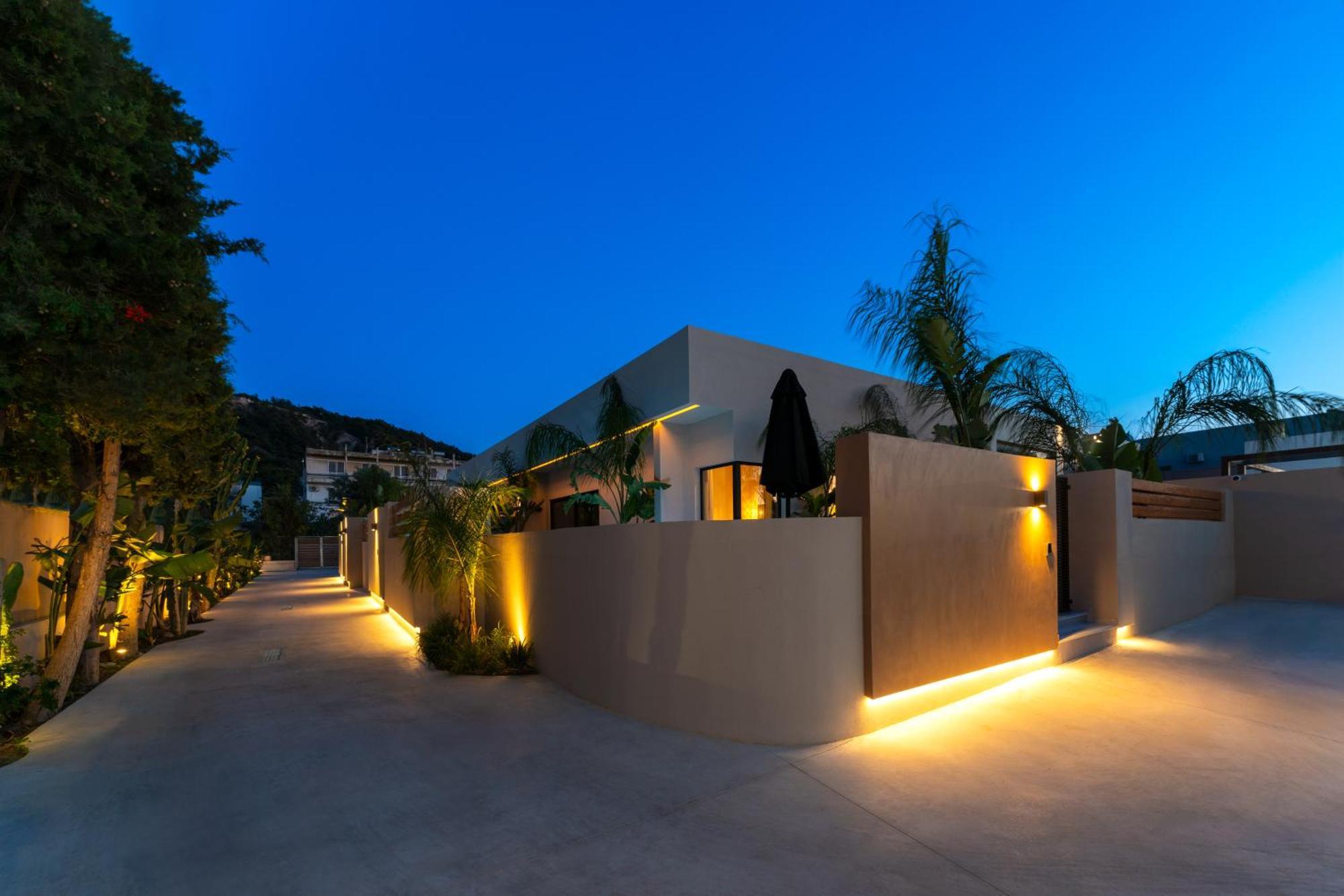 Afesou Suites Ялисос Екстериор снимка